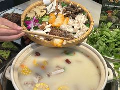 -土连锅·现熬养生汤锅(梁家巷店)