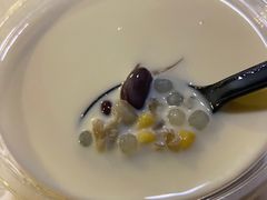 -琼大师东方烤乳猪(亚特兰蒂斯店)