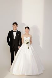 -喜爱高定婚纱摄影