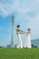 -莫兰迪婚纱摄影
