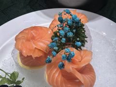 -米德维奇俄式西餐厅(西六道街店)