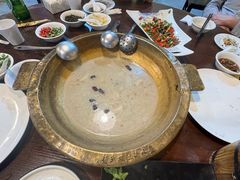 -颜氏双江清水鱼一养身火锅(磁器口店)