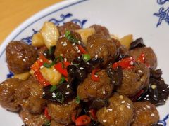 -偶屋里钵少爷(时代广场店)