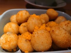 炸汤圆-蜜桃餐厅·伴山(绿宝广场店)