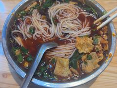 -柳州肥姨妈大骨螺蛳粉(东靖路店)