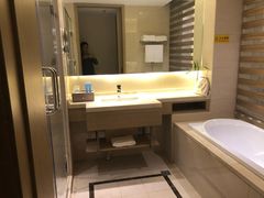 -兴芮温泉度假区