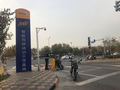 -东方时尚驾校摩托车考试场(东方时尚驾校西区店)