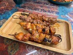 -乡村馕坑肉·烧烤·新疆菜·本地人更爱吃(阿勒泰首店)