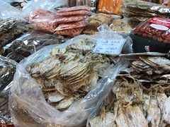 -瓦洛洛传统市场