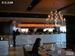 早餐提供鲜榨果汁-上海龙之梦万丽酒店