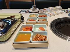 -韩香福烤肉庄园(文化西路店)