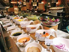 自助调料区-南通滨江洲际酒店-西集自助餐厅