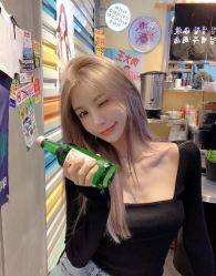 点击看大图 -3AM HAIR SALON染发烫发接发