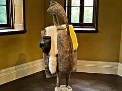 -Nathalie Djurberg与Hans Berg“牛皮纸包裹的月亮”-Prada荣宅当季展览