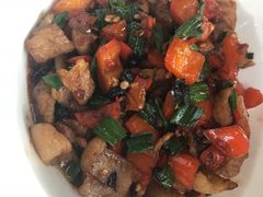 坛子辣椒肉炒肉-御湾·浅水湾·贺胜土鸡汤(潜山店)
