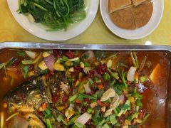 -乡土特色.冷锅鱼.牦牛肉汤锅