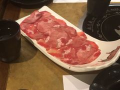 -左庭右院鲜牛肉火锅(金山万达店)