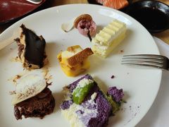 -怡咖啡海鲜自助餐厅(浦东香格里拉店)