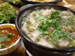 -三鞭一花·独一处·元英砂锅(海光寺店)