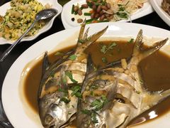 -洁神饭庄·海鲜·青岛菜·30年老字号(五四广场店)