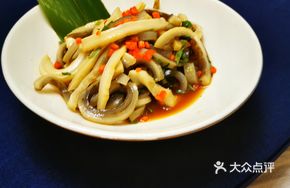 Stir-fried Fish Lips Strips