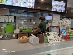-老乡鸡(滨湖假日店)