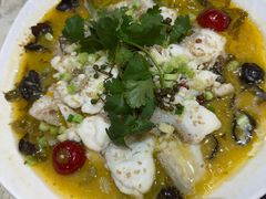 酸菜鱼-好彩海鲜火锅饭店(银河百老汇店)