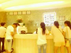 所有人都在和他们理论，这家店绝对黑店！-牧歌KTV(广济南路店)