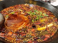 -鸿顺老铁锅美蛙鱼府(解放碑店)