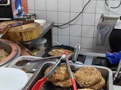 -陈寔包子王·卤煮小肠·京味小吃(龙潭店)