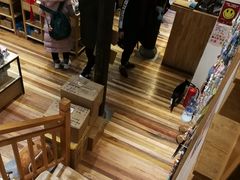 -猫的天空之城概念书店(杭州南宋御街店)