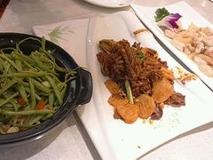 -闫府私房菜(经四路万达店)