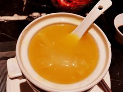即位鱼翅-半岛翡丽海鲜自助餐厅(观风亭店)