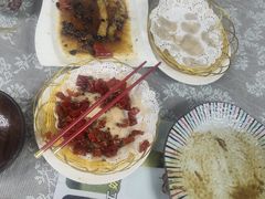 -天天向上素食餐厅(五台山店)