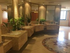 -山明水秀大饭店