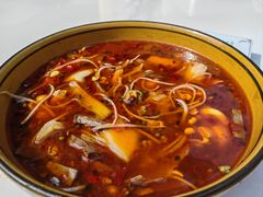 -小丫头餐厅·江浙菜·烧烤(灵隐店)