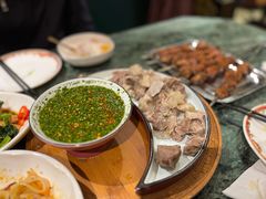 筋头巴脑-东方亚克西餐厅(西康路店)