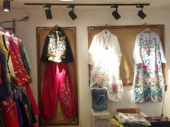 -一棵树(雨儿胡同)