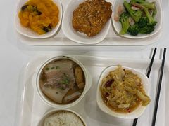 -浦东图书馆读者餐厅