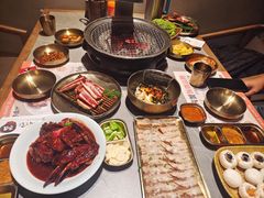 -草家酱蟹炭火烤肉店(珲春南路一店)
