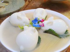 -万重锦·人文川菜馆(骡马市店)