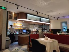 -阿妮叶李(光谷世界城店)