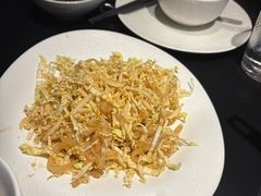 -鲜入唯煮·港式海鲜牛肉火锅(金宝街店)