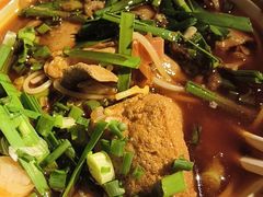 -铁锅哥米线