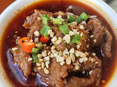-炉小二铜锅牛蛙•川湘菜(三里屯店)