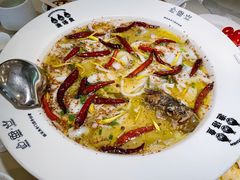 -渔语鱼酸菜鱼新川菜(来福士店)
