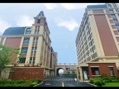 -奉贤东方美谷金汇敬老院·医护康复·日月星连锁(奉贤院)