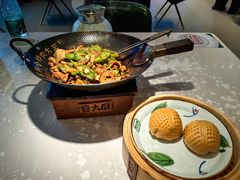 -费大厨辣椒炒肉(黄兴中心广场店)