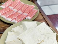 -东镇老火锅(长春路首店)