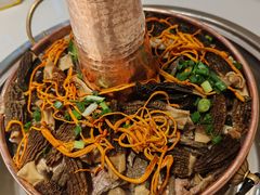 -乡土特色.冷锅鱼.牦牛肉汤锅